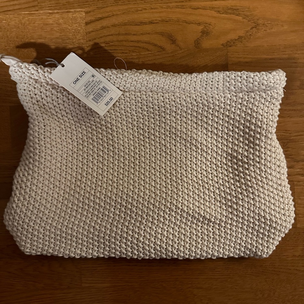 Small beach handheld